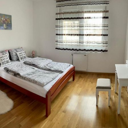 Paris Apartment -Free Private Parking Novi Sad Exterior photo